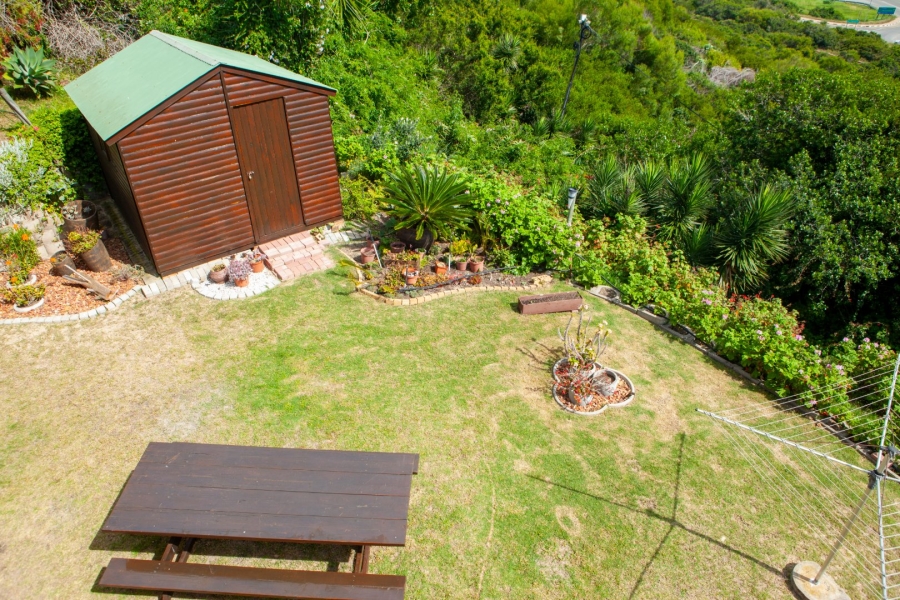 4 Bedroom Property for Sale in Southern Cross Western Cape